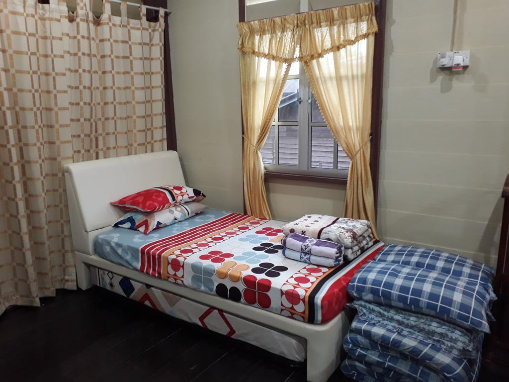 Teratak Opah Kamunting Hotel Тайпинг Екстериор снимка