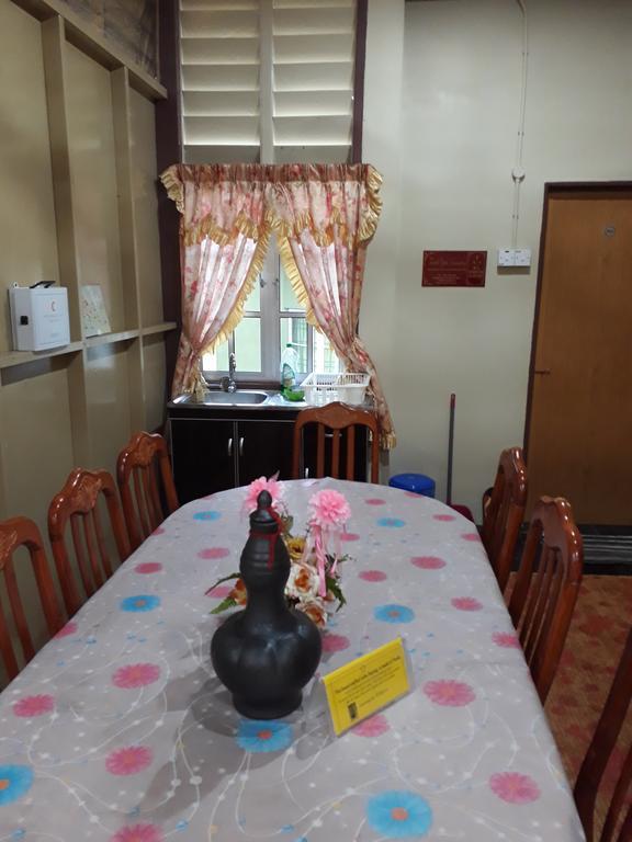 Teratak Opah Kamunting Hotel Тайпинг Екстериор снимка