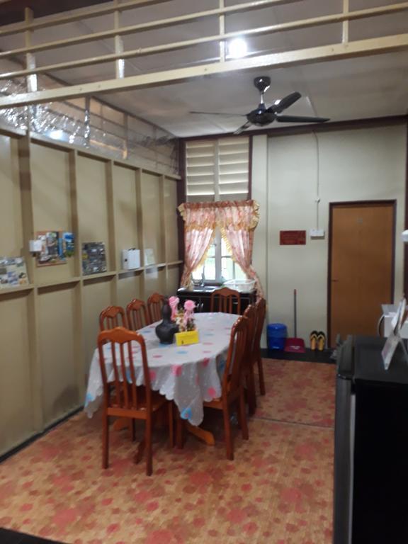 Teratak Opah Kamunting Hotel Тайпинг Екстериор снимка